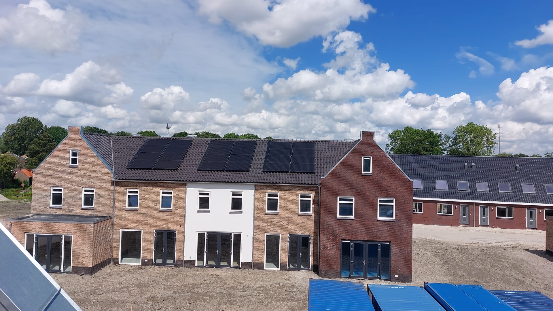 1a-pvt-panelen-bron-warmtepomp-NOM-woning-Triple-Solar-Medemblik-Meacasa-Nieuwe bouwers-01|Nieuwbouw-woning-energieneutraal-Triple-Solar-PVT-panelen-bron-warmtepomp-Meacasa-Medemblik-zijkant-huis-06|pvt-panelen-bron-warmtepomp-NOM-woning-Triple-Solar-Medemblik-Meacasa-Nieuwe bouwers-02|pvt-panelen-bron-warmtepomp-NOM-woning-Triple-Solar-Medemblik-Meacasa-Nieuwe bouwers-03|pvt-panelen-bron-warmtepomp-NOM-woning-Triple-Solar-Medemblik-Meacasa-Nieuwe bouwers-05|gasloze nieuwbouw woningen Medemblik