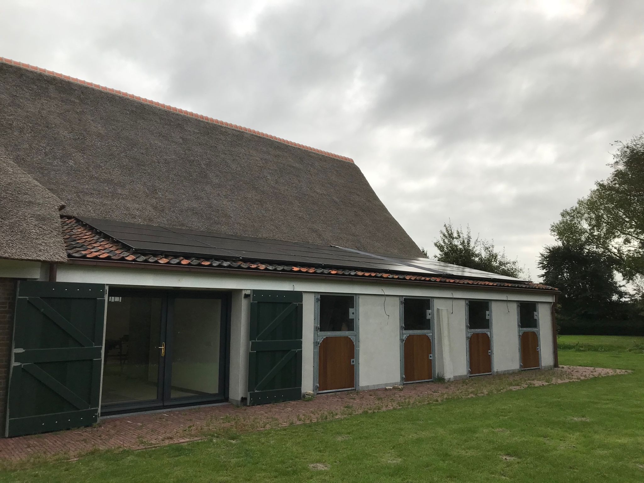 Boerderij-gasloos-Triple-Solar-PVT-panelen-bram-verhulst-02|Boerderij-gasloos-Triple-Solar-PVT-panelen-bram-verhulst-01|Boerderij-gasloos-Triple-Solar-PVT-panelen-bram-verhulst-05|Boerderij-gasloos-Triple-Solar-PVT-panelen-bram-verhulst-06||Boerderij-gasloos-Triple-Solar-PVT-panelen-bram-verhulst-09