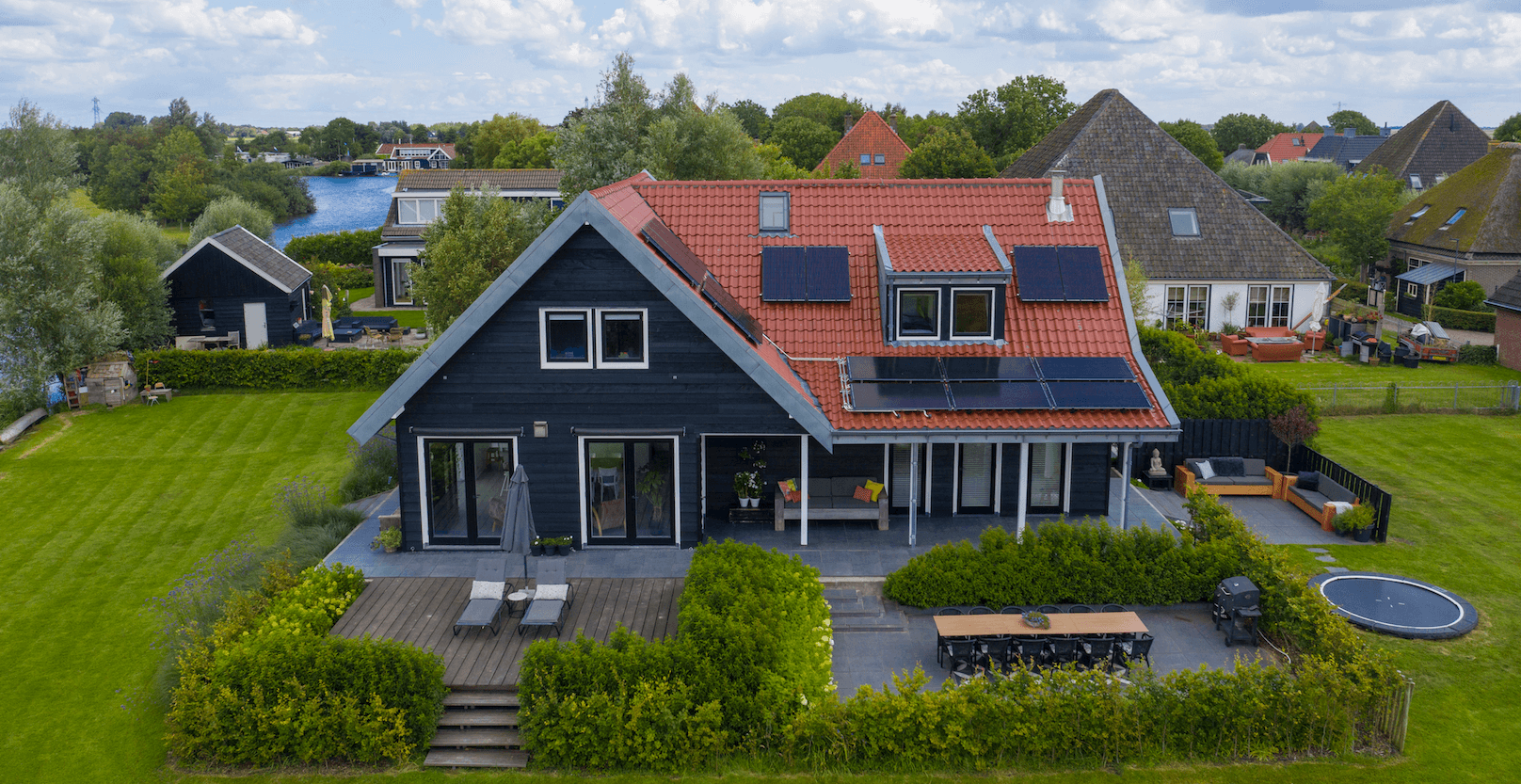 Wohnung ohne Gas mit Triple Solar PVT-Kollektoren und Erdwärmepumpe|Wohnung ohne Gas mit Triple Solar PVT-Kollektoren und Erdwärmepumpe 4|Triple-Solar-Koelmodule-koelen-met-warmtepomp-zonnepanelen-pvt-paneel-NIBE-Serie-S-01|Wohnung ohne Gas mit Triple Solar PVT-Kollektoren und Erdwärmepumpe 3|Wohnung ohne Gas mit Triple Solar PVT-Kollektoren und Erdwärmepumpe 2