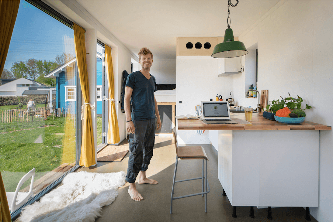 PVT-paneel-tinyhouse-Triple-Solar-warmtepomp-paneel-zonnepaneel-Peter-Melis-01||PVT-paneel-tinyhouse-Triple-Solar-warmtepomp-paneel-zonnepaneel-Peter-Melis-03