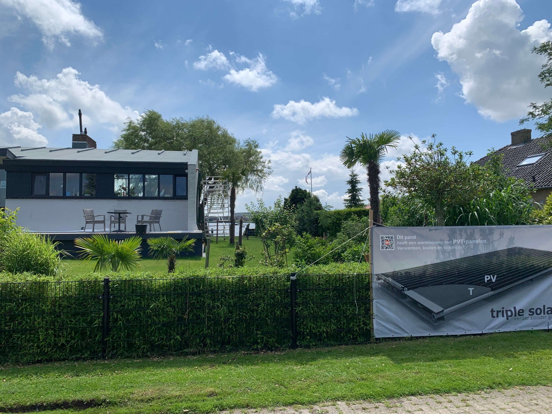 Off the grid house in Wormer The Netherlands-banner-03||Off the grid house in Wormer The Netherlands-banner-02