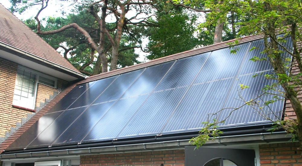 Triple Solar PVT zonnepaneel op bestaande woningbouw foto 2